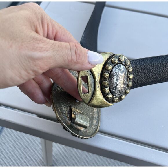 Chicos Leather, Adjustable Two Tone Buckle Belt - M/L - Black - Picture 3 of 8